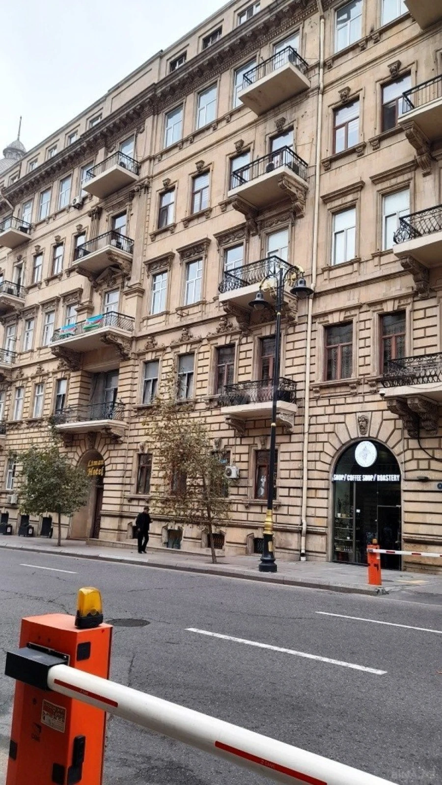 Kirayə verilir 3 otaqlı ofis 75 m²