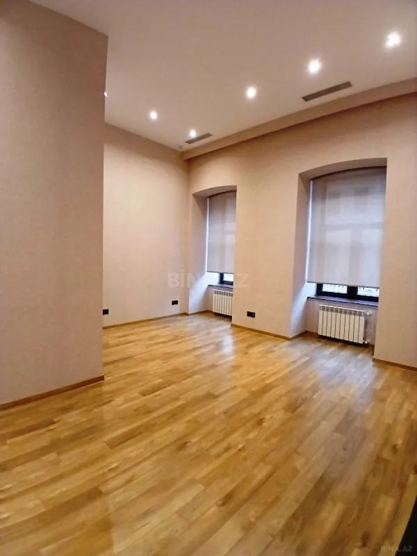 Kirayə verilir 3 otaqlı ofis 75 m²