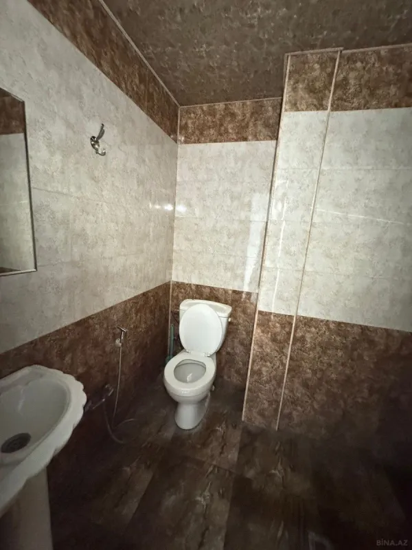 Satılır 2 otaqlı mənzil 73 m²