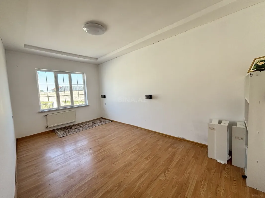 Satılır 6 otaqlı həyət evi 120 m²
