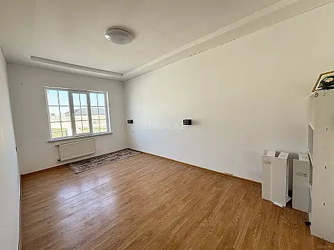 Satılır 6 otaqlı həyət evi 120 m²