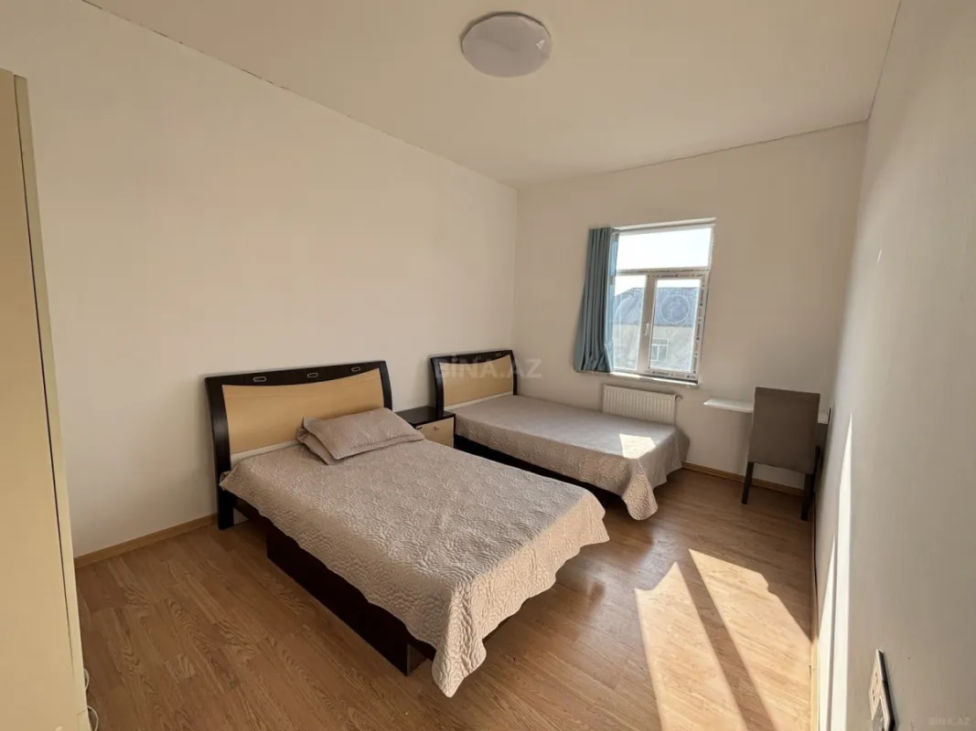 Satılır 6 otaqlı həyət evi 120 m²
