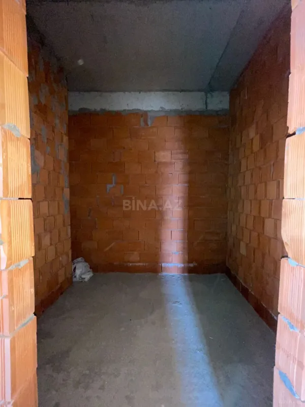 Satılır 3 otaqlı mənzil 113 m²