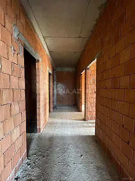 Satılır 3 otaqlı mənzil 113 m²