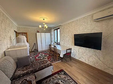Satılır 2 otaqlı mənzil 40 m²