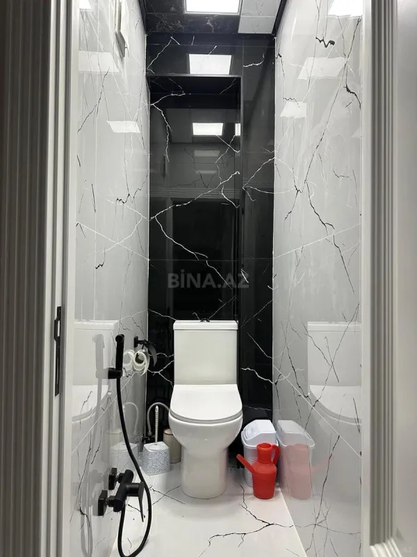 Satılır 4 otaqlı mənzil 100 m²