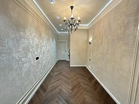 Satılır 2 otaqlı mənzil 67 m²
