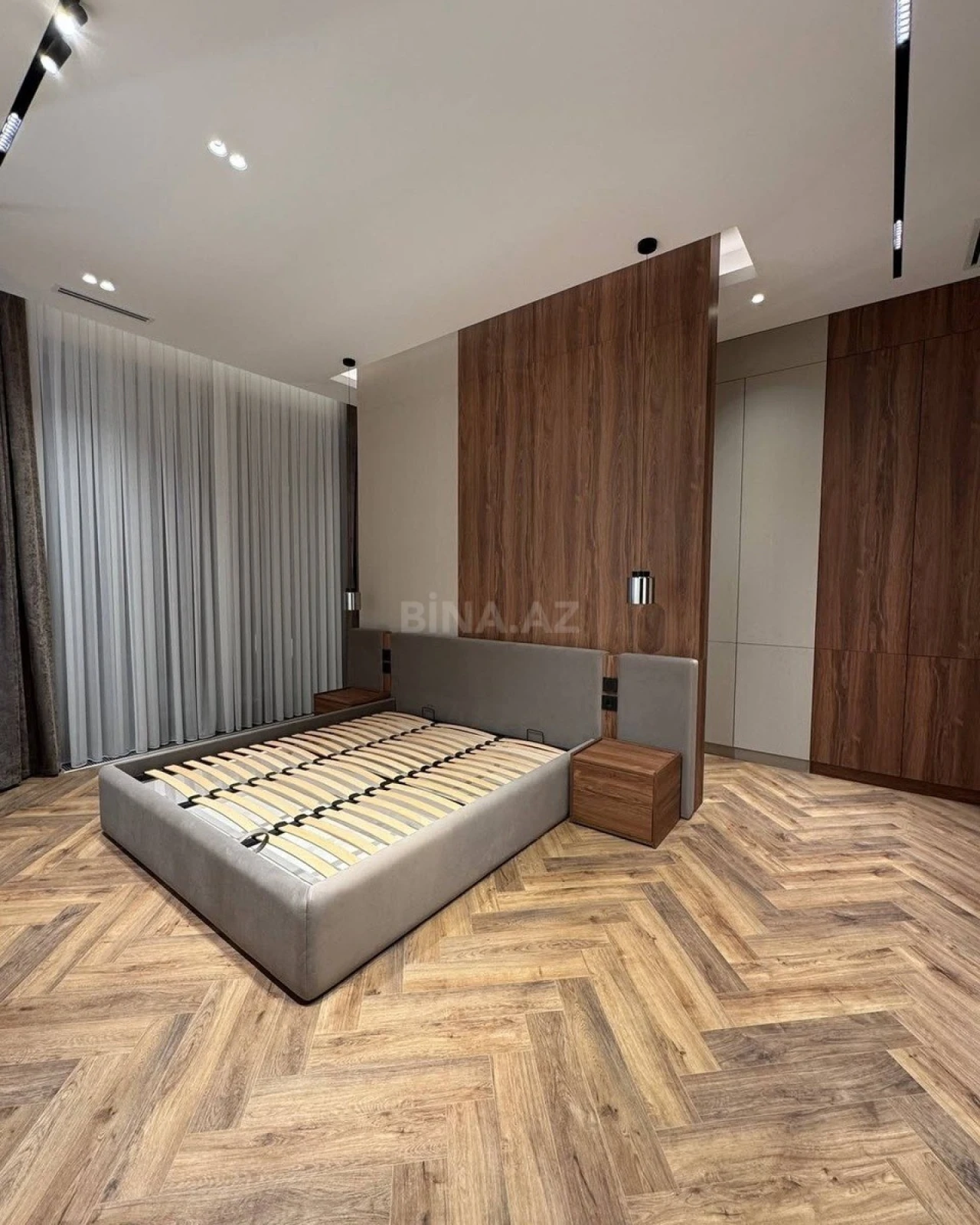 Kirayə verilir 5 otaqlı həyət evi 400 m²