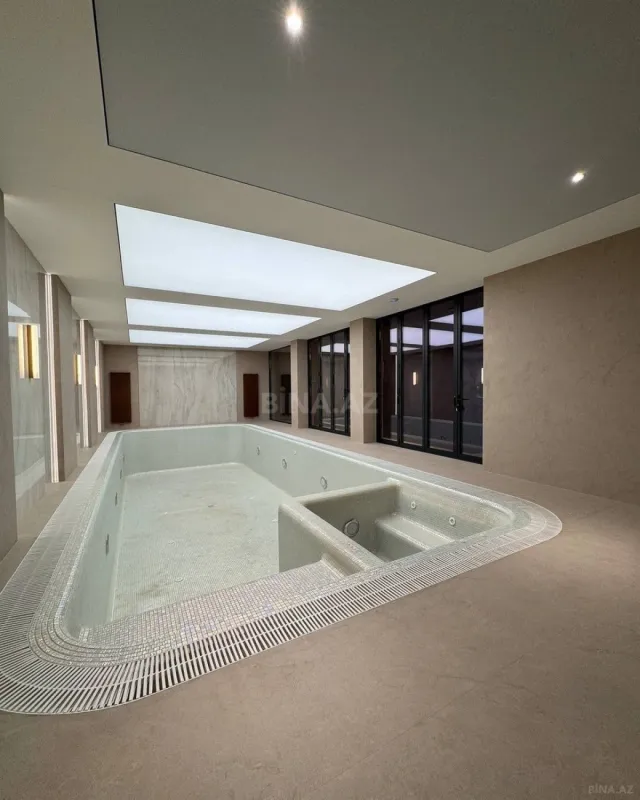 Kirayə verilir 5 otaqlı həyət evi 400 m²