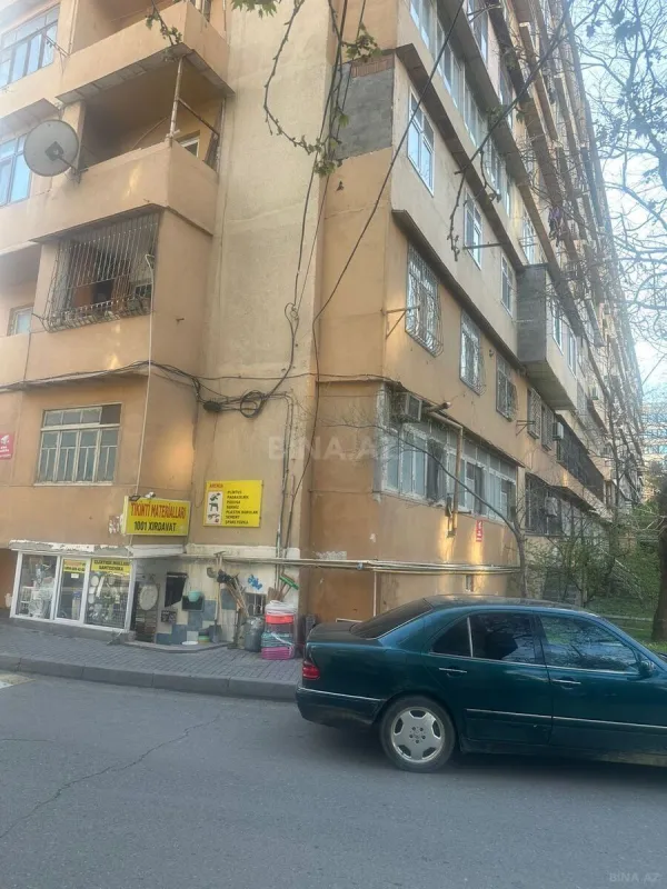 Satılır 2 otaqlı mənzil 70 m²