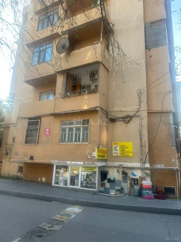 Satılır 2 otaqlı mənzil 70 m²