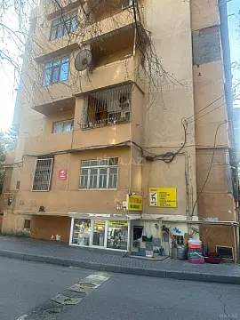Satılır 2 otaqlı mənzil 70 m²