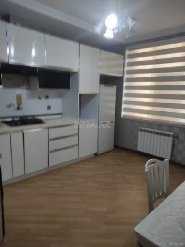 Kirayə verilir 3 otaqlı mənzil 87 m²