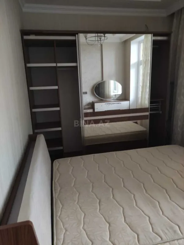 Kirayə verilir 3 otaqlı mənzil 87 m²