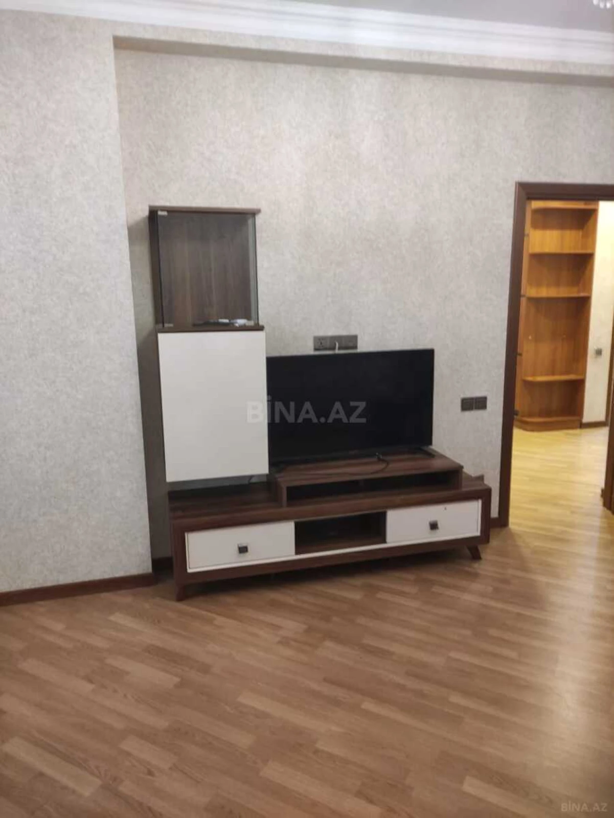 Kirayə verilir 3 otaqlı mənzil 87 m²