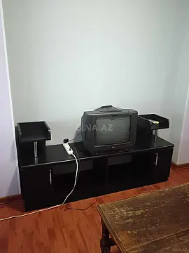 Kirayə verilir 2 otaqlı həyət evi 52 m²