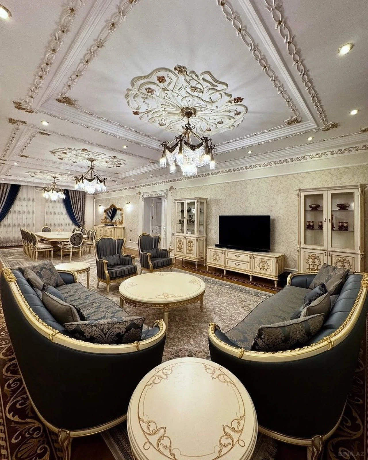 Kirayə verilir 6 otaqlı həyət evi 500 m²