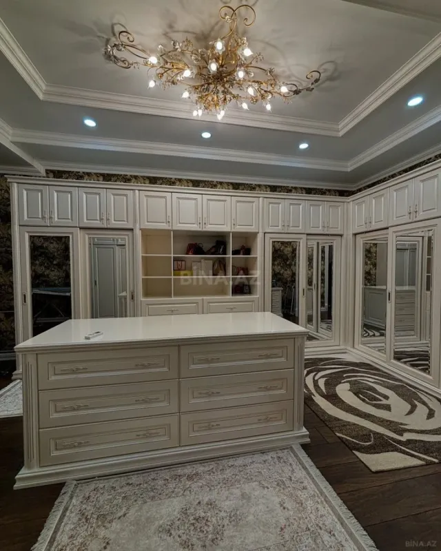 Kirayə verilir 6 otaqlı həyət evi 500 m²