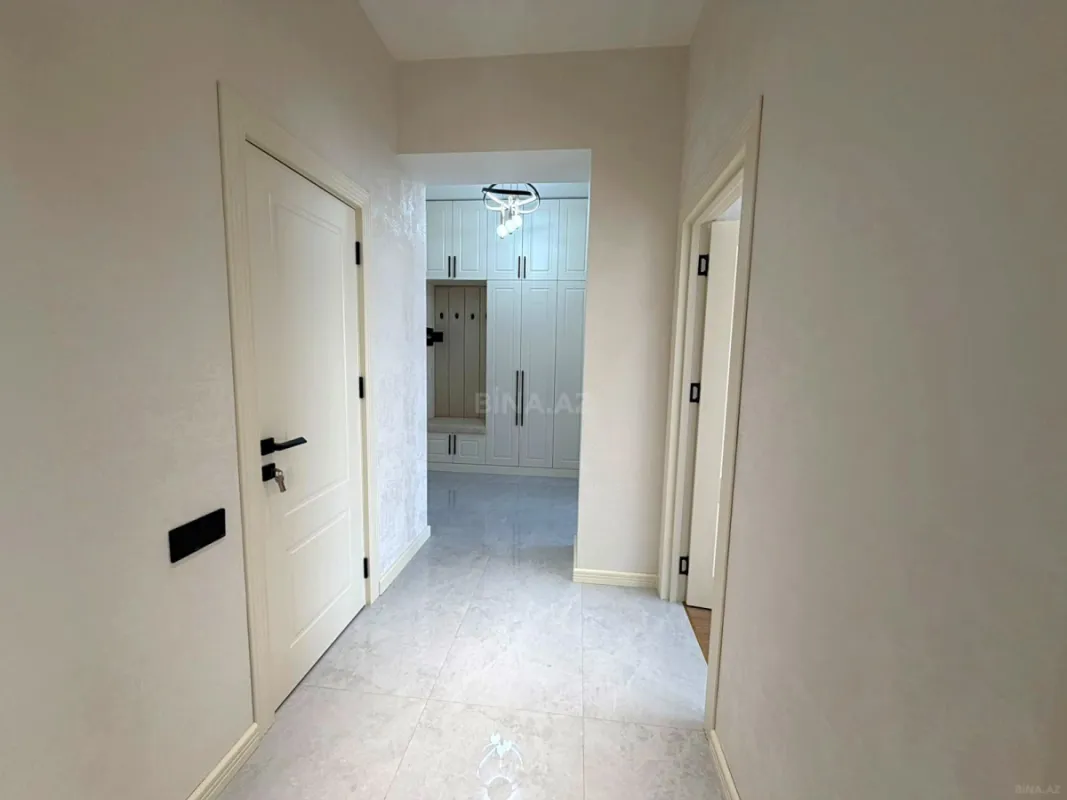 Satılır 2 otaqlı mənzil 63 m²