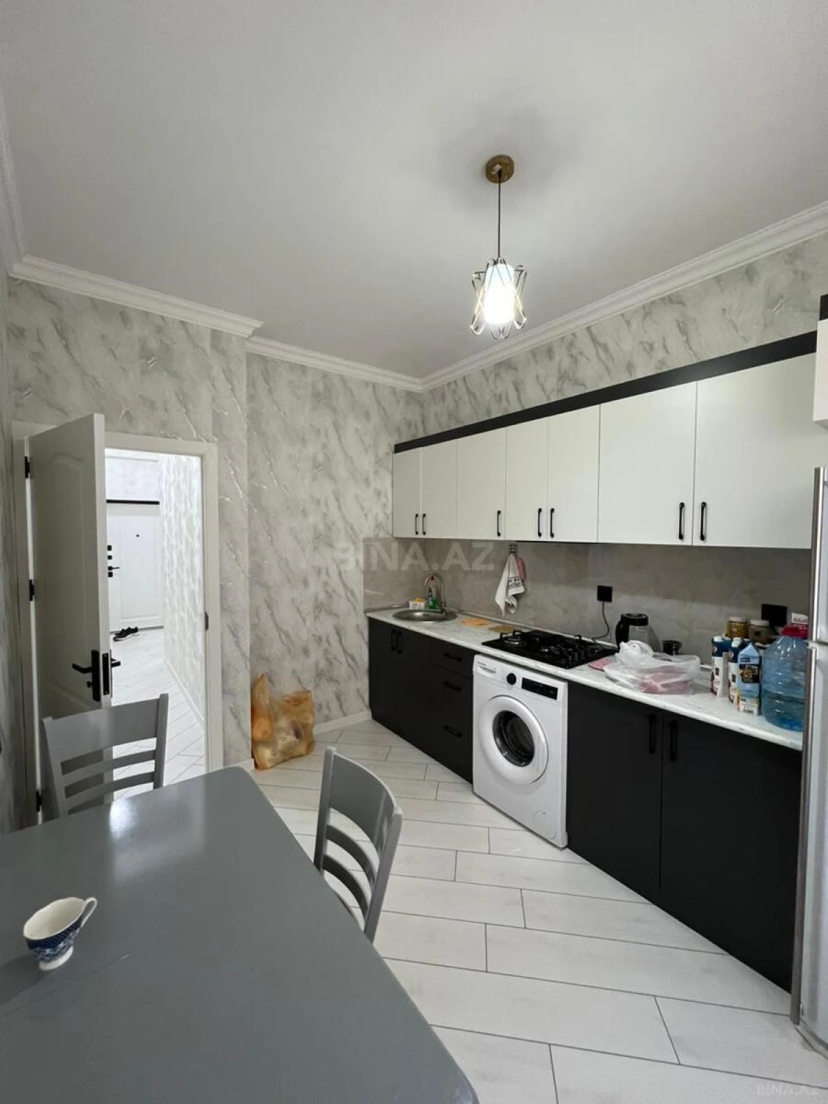 Satılır 2 otaqlı mənzil 62 m²