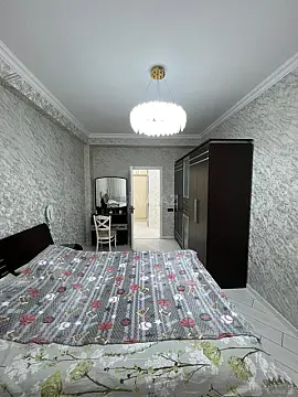 Satılır 2 otaqlı mənzil 62 m²