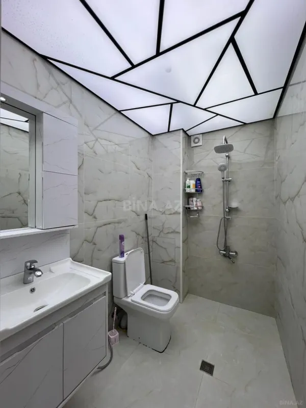 Satılır 2 otaqlı mənzil 62 m²