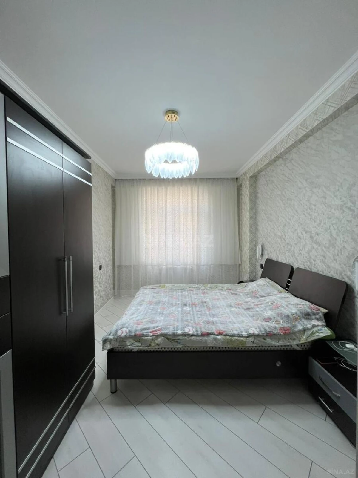 Satılır 2 otaqlı mənzil 62 m²