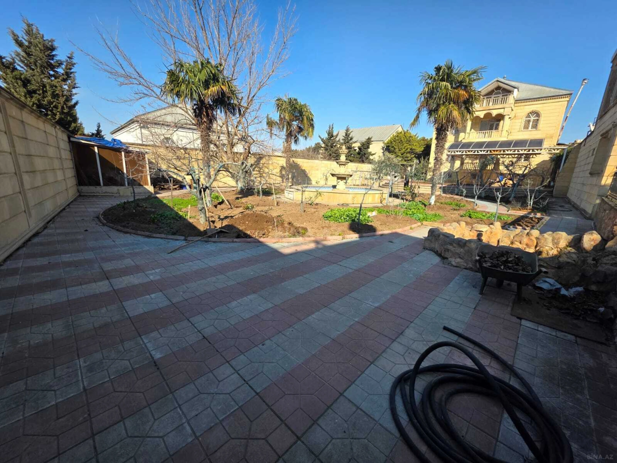 Satılır torpaq sahəsi 14 m²