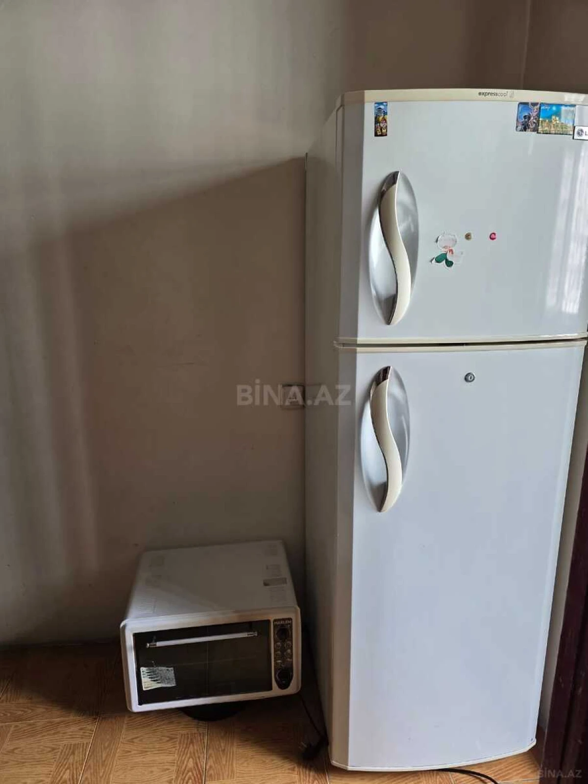 Kirayə verilir 2 otaqlı mənzil 60 m²