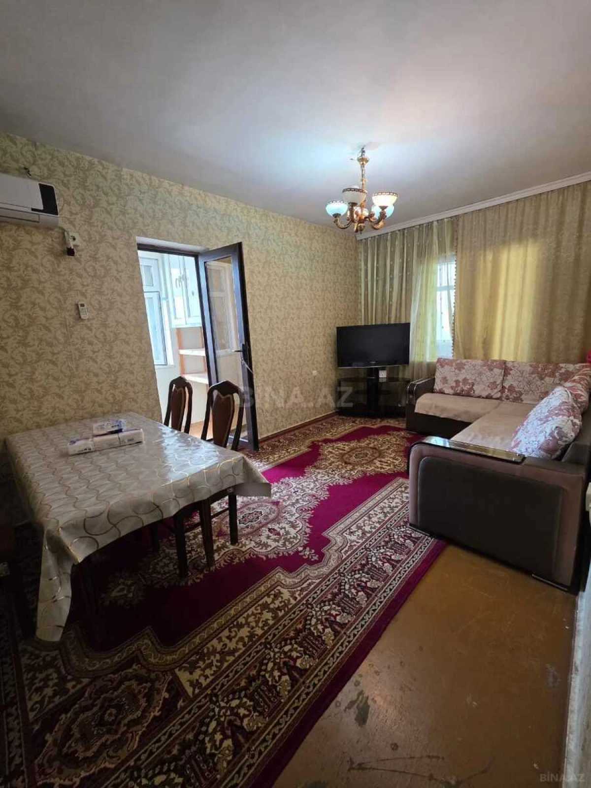 Kirayə verilir 2 otaqlı mənzil 60 m²