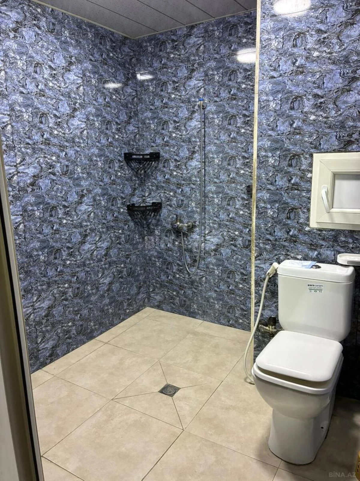 Kirayə verilir 2 otaqlı mənzil 60 m²