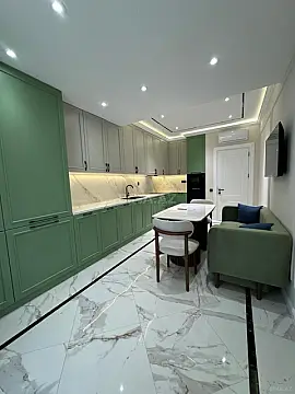 Satılır 4 otaqlı mənzil 170 m²