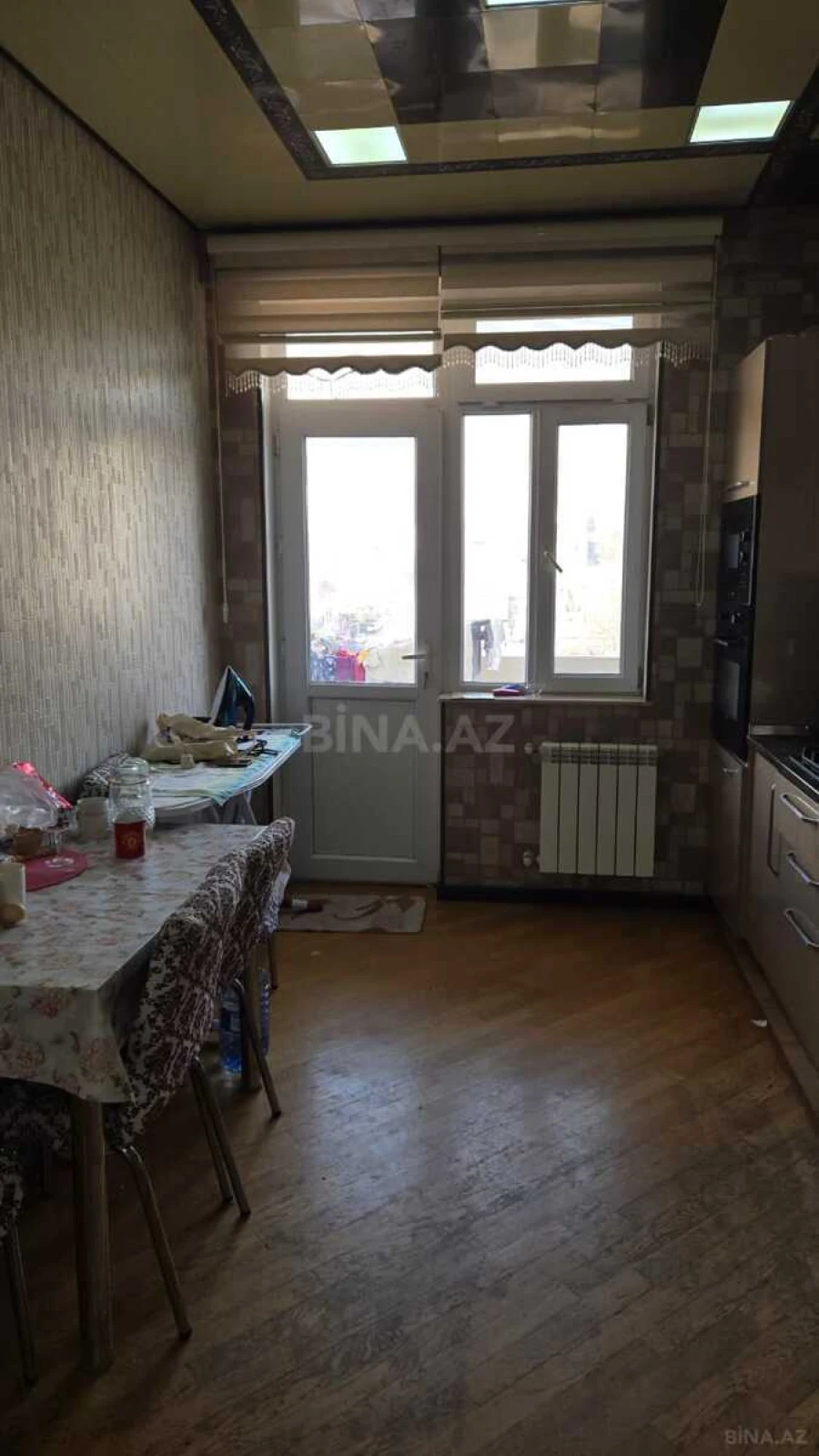 Satılır 2 otaqlı mənzil 90 m²