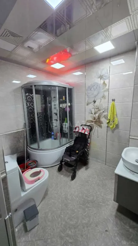 Satılır 2 otaqlı mənzil 90 m²