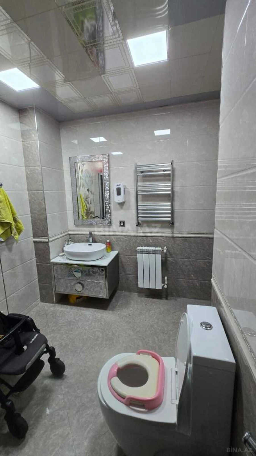 Satılır 2 otaqlı mənzil 90 m²