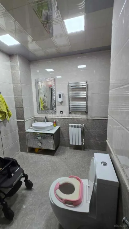 Satılır 2 otaqlı mənzil 90 m²