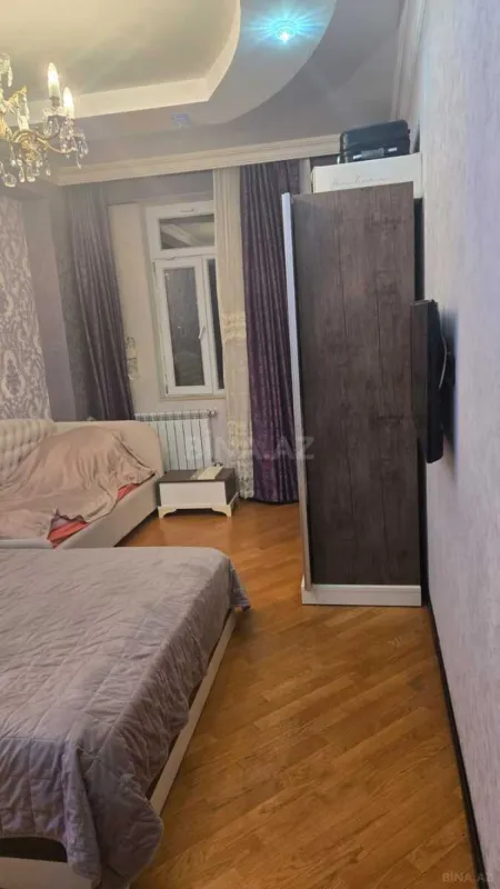 Satılır 2 otaqlı mənzil 90 m²