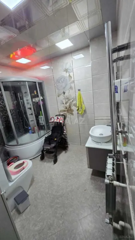 Satılır 2 otaqlı mənzil 90 m²