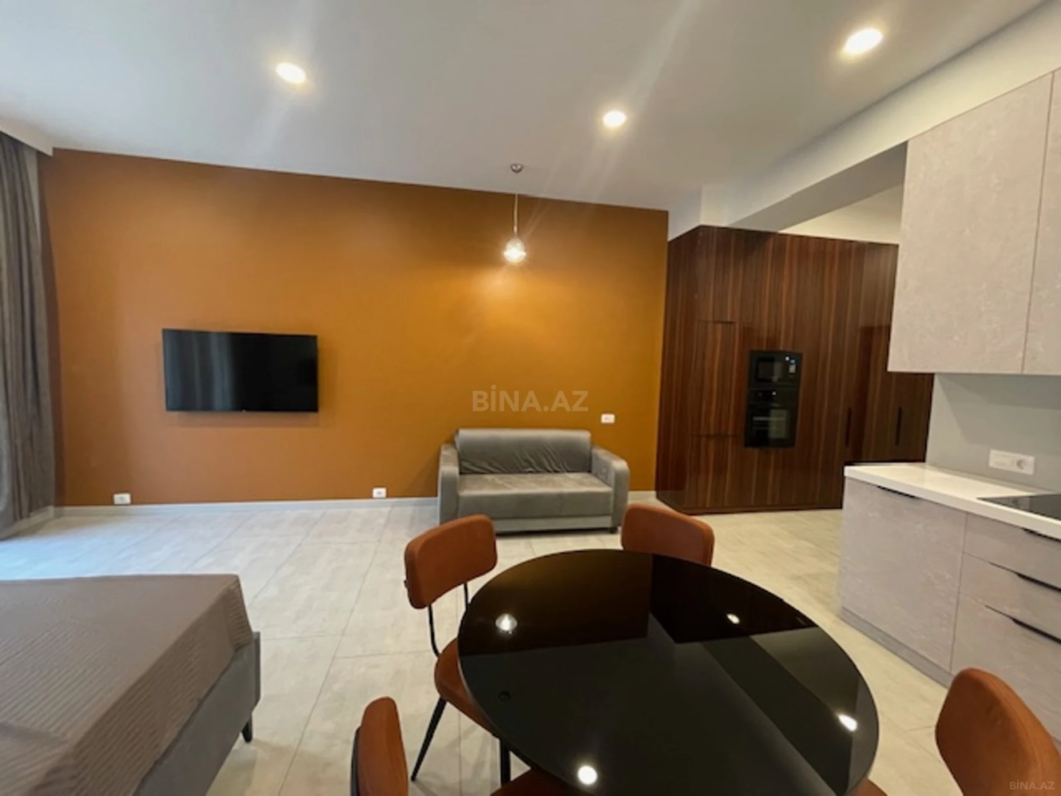 Kirayə verilir 1 otaqlı mənzil 60 m²