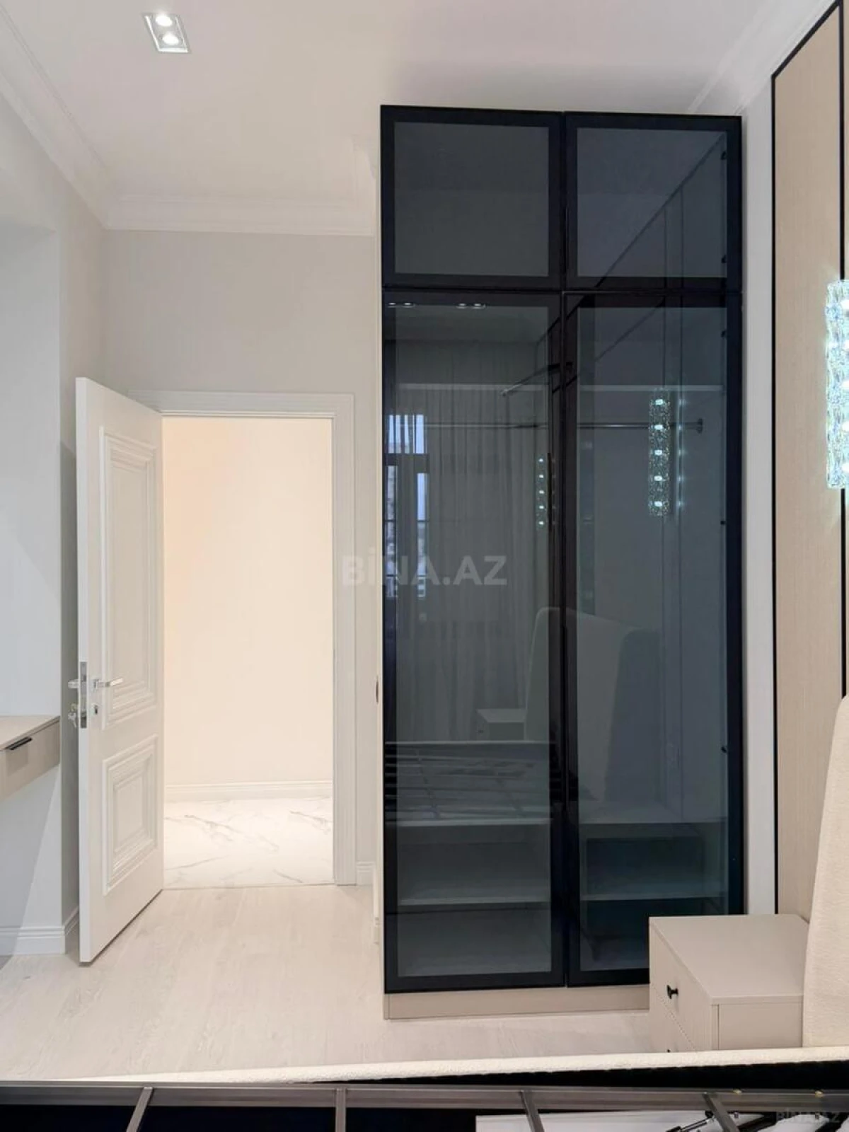 Satılır 3 otaqlı mənzil 86 m²