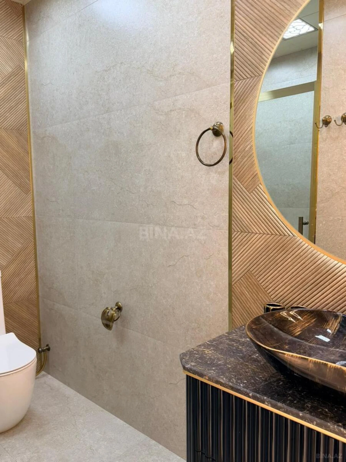 Satılır 3 otaqlı mənzil 86 m²