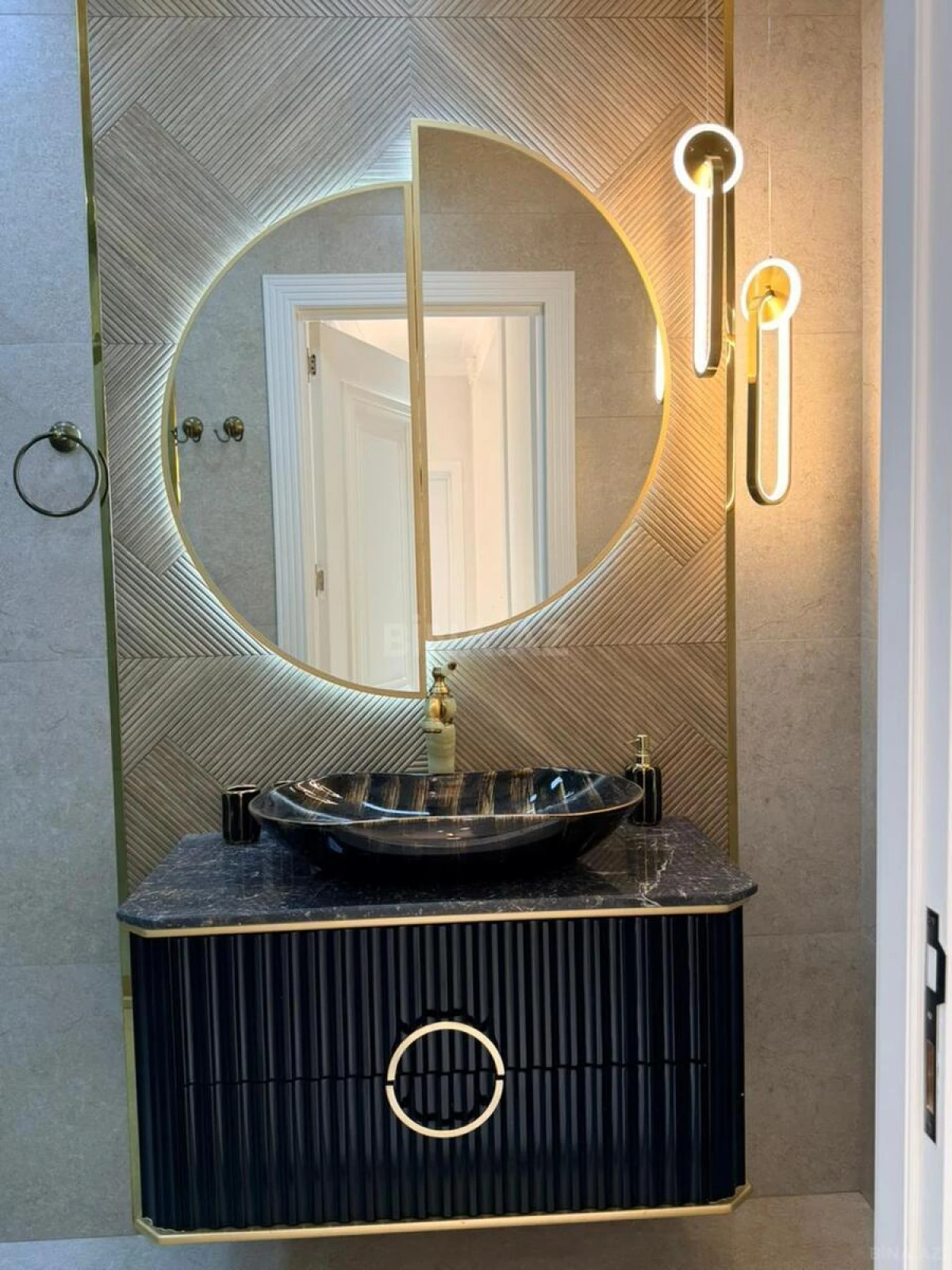 Satılır 3 otaqlı mənzil 86 m²