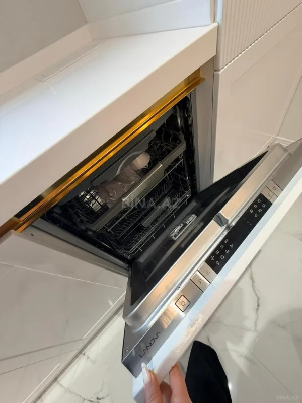 Satılır 3 otaqlı mənzil 86 m²