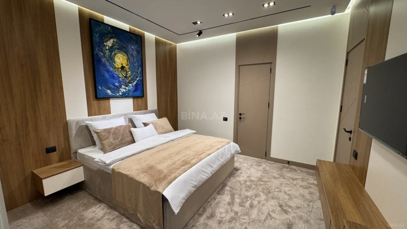 Satılır 4 otaqlı həyət evi 200 m²