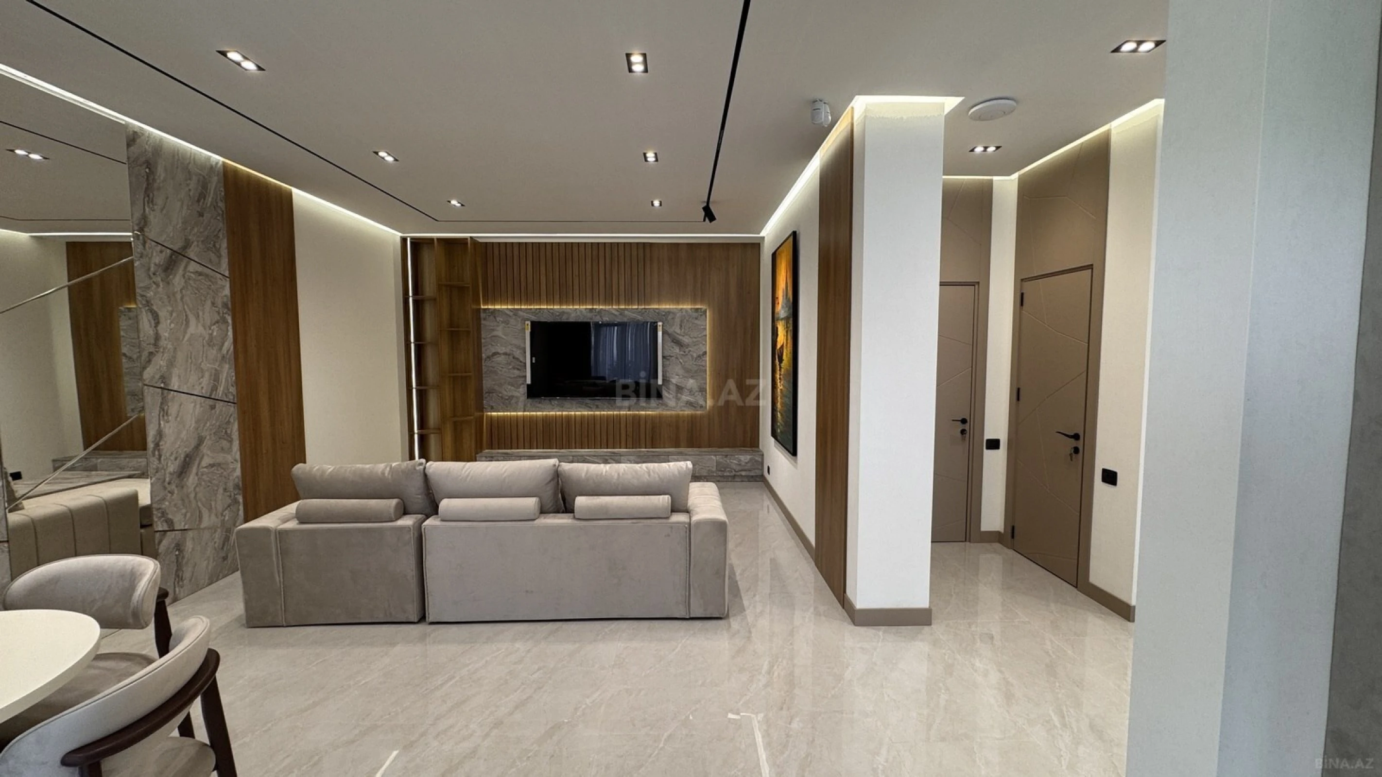 Satılır 4 otaqlı həyət evi 200 m²