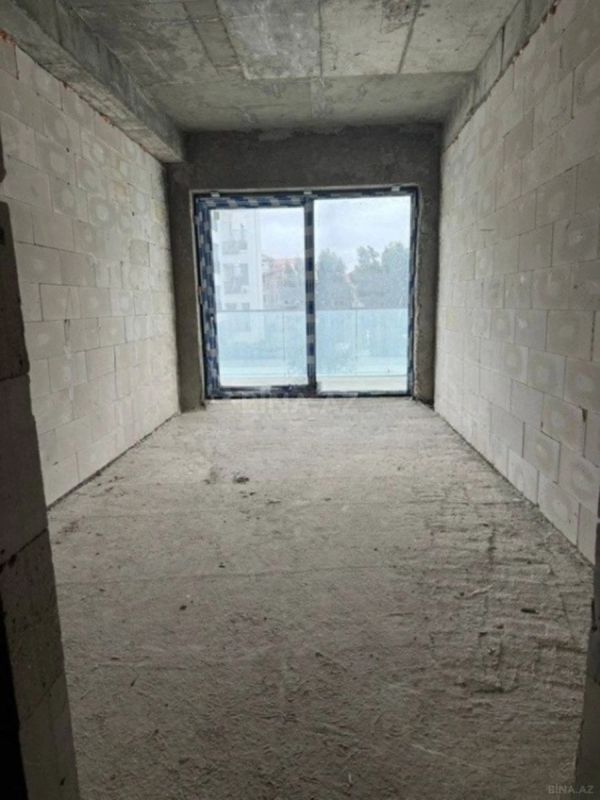 Satılır 2 otaqlı mənzil 92.8 m²