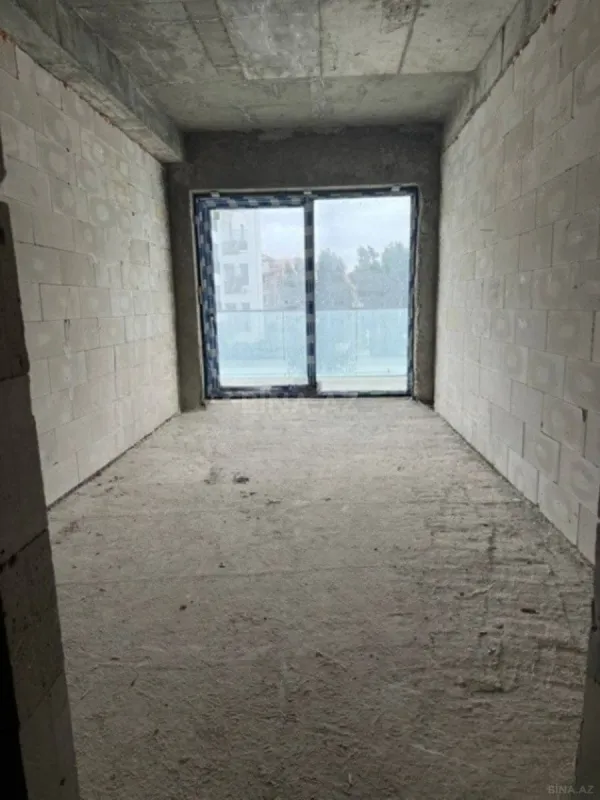 Satılır 2 otaqlı mənzil 92.8 m²