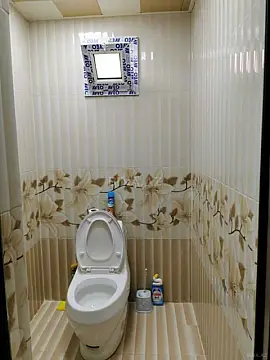 Satılır 7 otaqlı həyət evi 240 m²