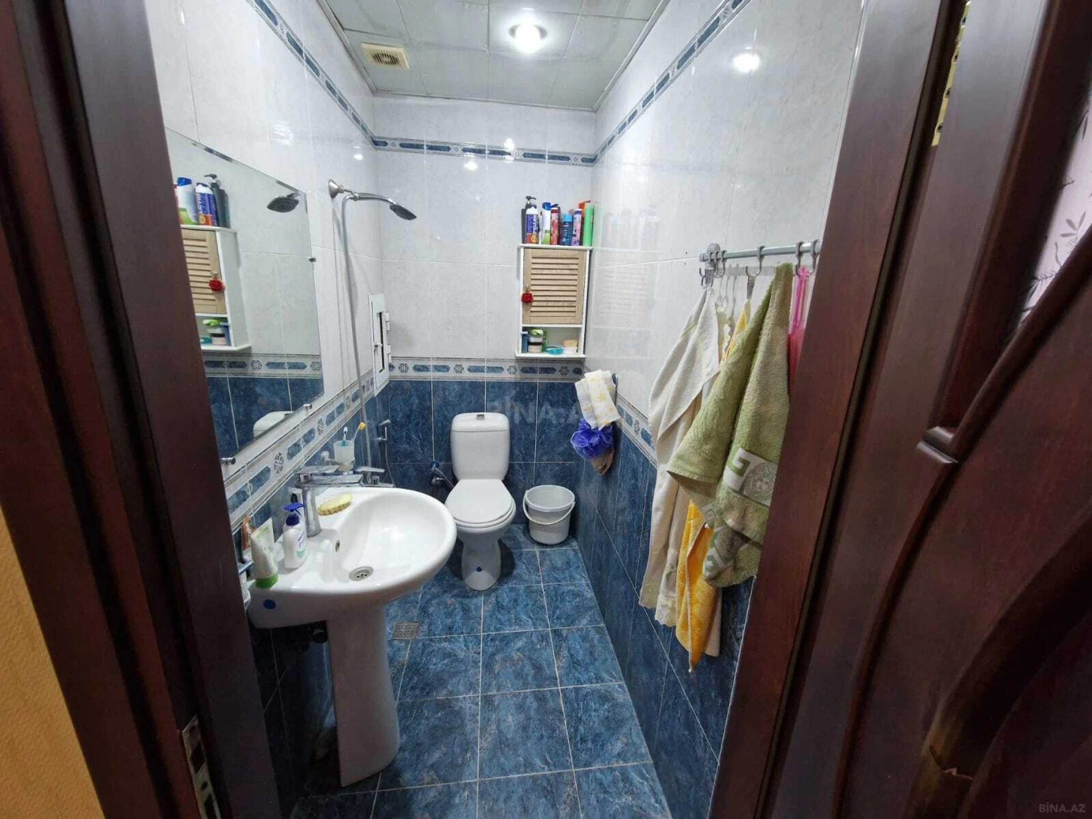 Satılır 4 otaqlı mənzil 190 m²