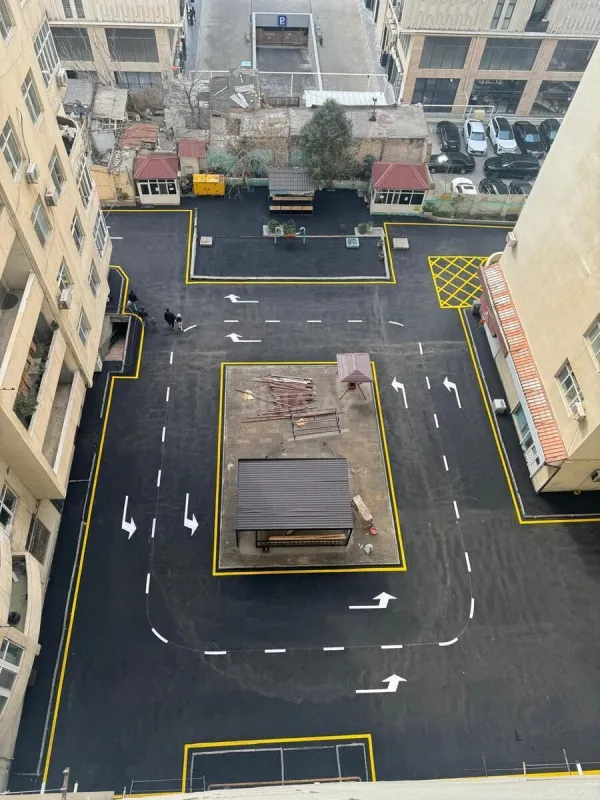 Satılır 4 otaqlı mənzil 190 m²